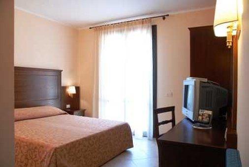 Salemi Hotel Villa Mokarta חדר תמונה