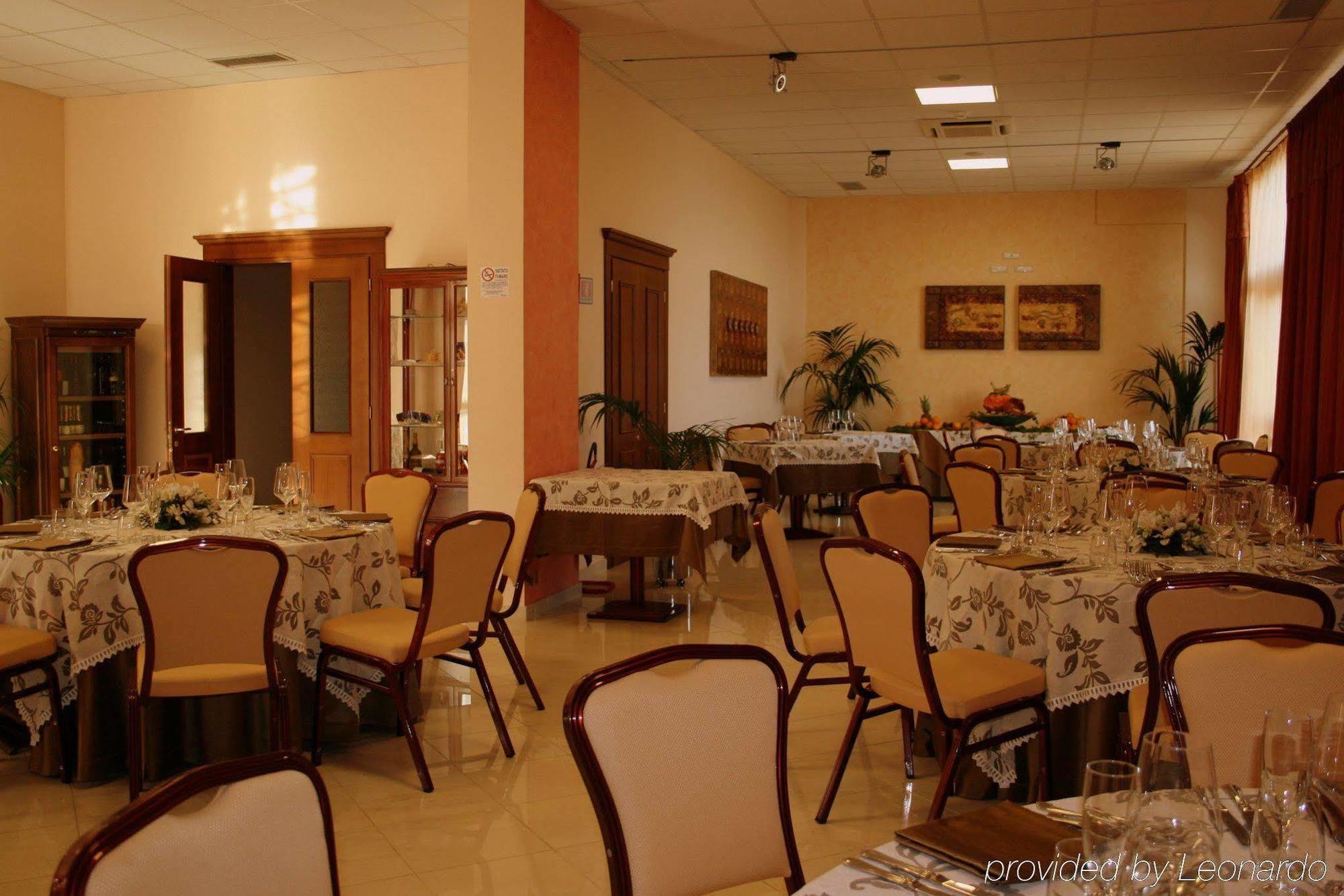 Salemi Hotel Villa Mokarta מתקנים תמונה