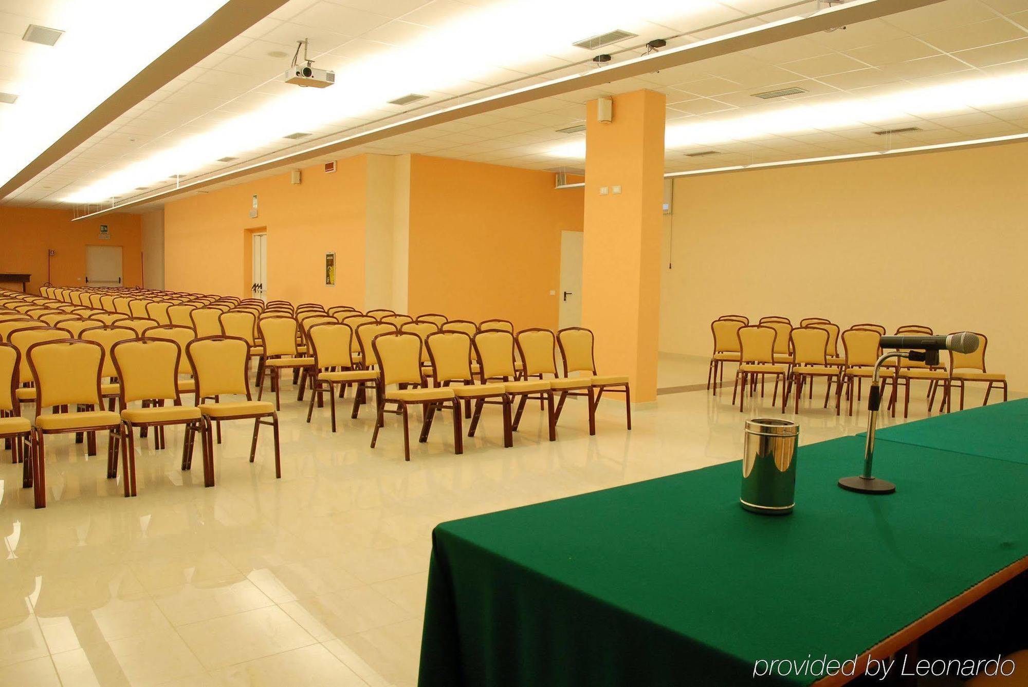 Salemi Hotel Villa Mokarta עסק תמונה